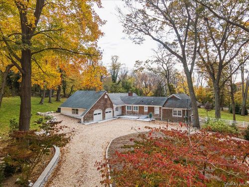 117 Locust Ln, Northport, NY, 11768-1150 | Card Image