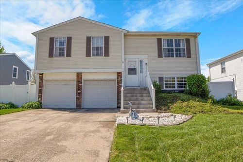 8049 W Norwood Dr, Frankfort, IL, 60423-9280 | Card Image