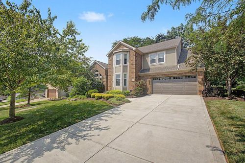 5225 Saint Andrews Dr, Westerville, OH, 43082-7714 | Card Image