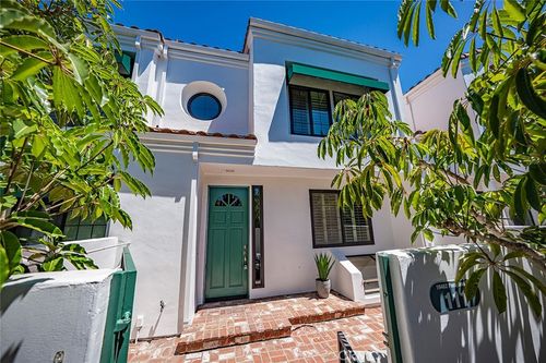 111-19462 Pompano Ln, Huntington Beach, CA, 92648-6422 | Card Image