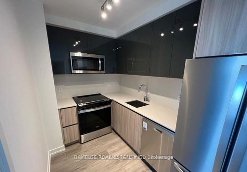 1014-3100 Keele St, North York, ON, M3M0E1 | Card Image