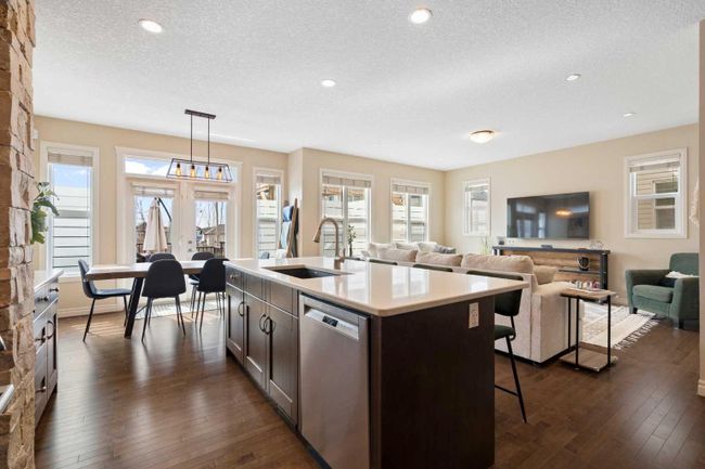 37 Cranarch Crescent Se, Home with 5 bedrooms, 3 bathrooms and 2 parking in Calgary AB | Image 9