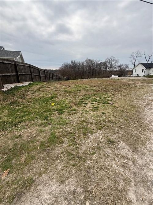 00000 Southview Dr, Liberty, MO, 64068 | Card Image