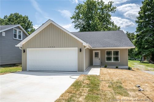 1753 Mcdonald Ln, New Albany, IN, 47150-2413 | Card Image