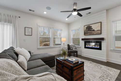 100 Grey Oak Trl, Greer, SC, 29650-2782 | Card Image