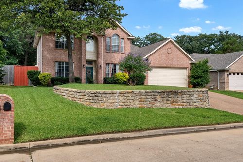 2406 Forest Park Circle, Mansfield, TX, 76063 | Card Image