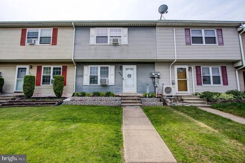 604 Morris Rd, EAST GREENVILLE, PA, 18041-1736 | Card Image