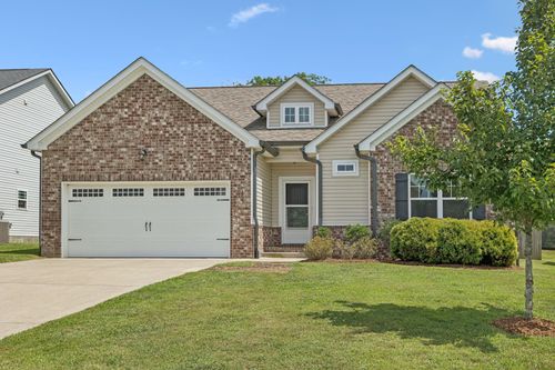 405 Barbaro Ct, Burns, TN, 37029-1700 | Card Image