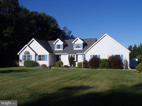 216 Saturn Dr, Effort, PA, 18330-8164 | Card Image