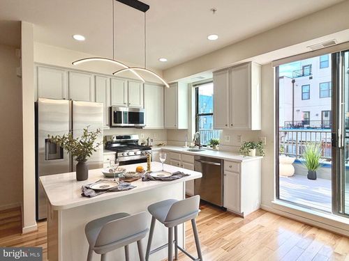 120 Station North Mews, BALTIMORE, MD, 21202-3055 | Card Image