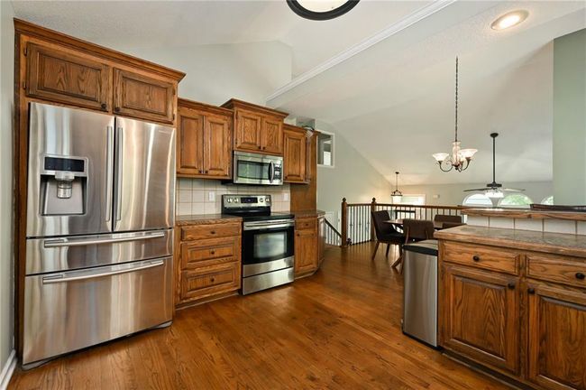 1216 Se Meridian Dr, House other with 4 bedrooms, 3 bathrooms and null parking in Lee's Summit MO | Image 19