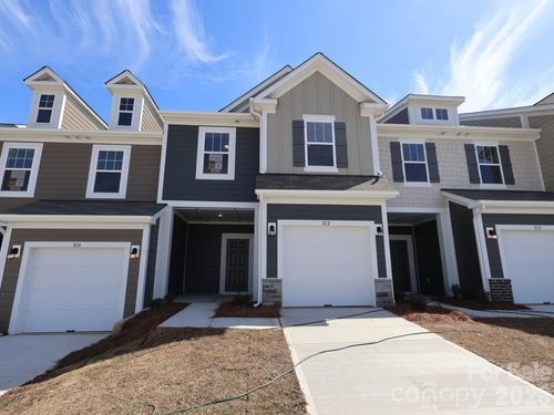 812 Earhart Street Nw, Concord, NC, 28027 | Card Image