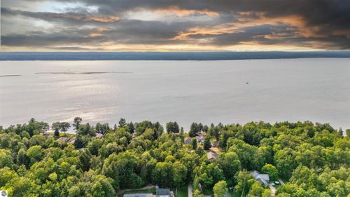 268 County Road 441, Manistique, MI, 49854 | Card Image