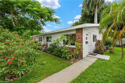 2-817 Courtington Ln, FORT MYERS, FL, 33919-3277 | Card Image