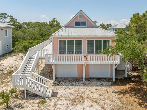 1133 W Gulf Beach Dr, Saint George Island, FL, 32328-2403 | Card Image