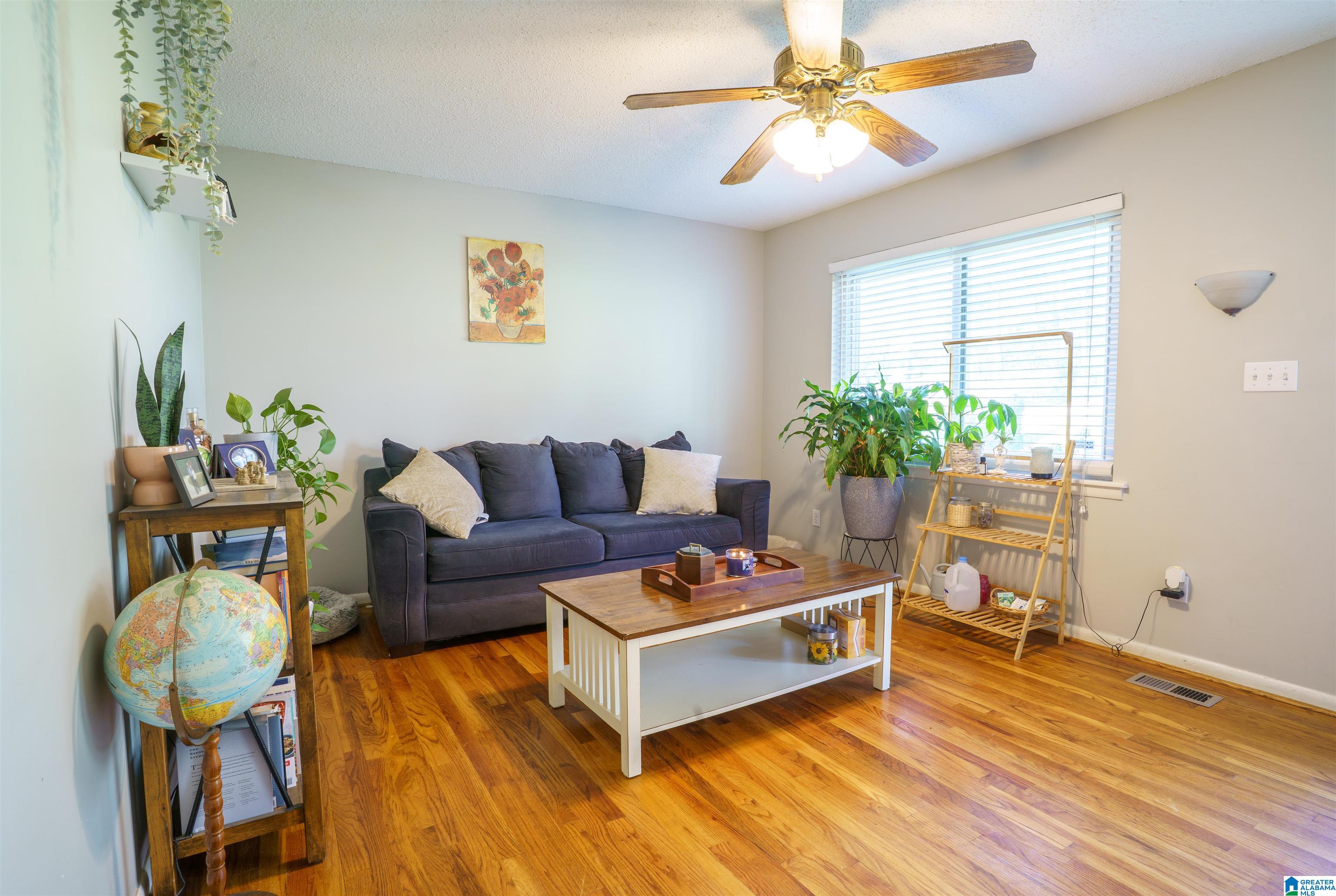 Residential in CENTER POINT 3