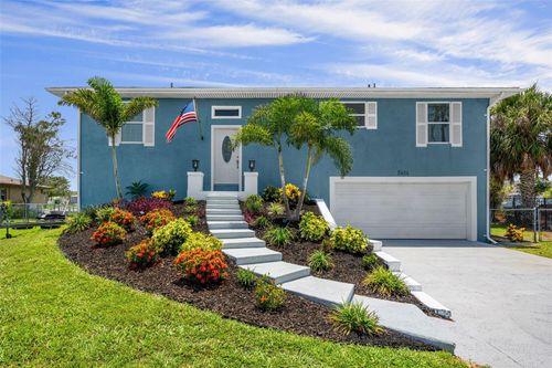 5404 Bay State Rd, Palmetto, FL, 34221-9749 | Card Image