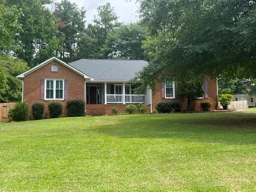 106 Cambridge Dr S, Milledgeville, GA, 31061-9049 | Card Image