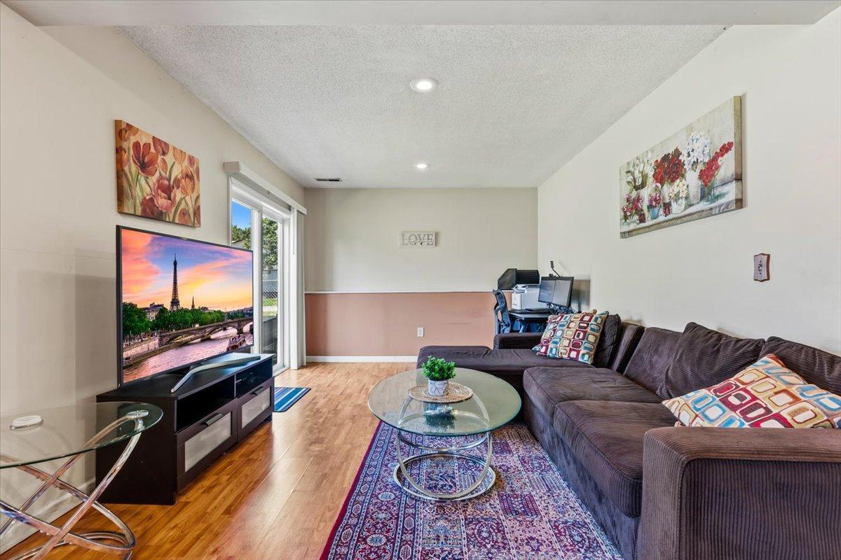 Residential in Oakdale 5
