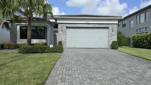 8489 Apple Falls Ln, Boca Raton, FL, 33496-5610 | Card Image