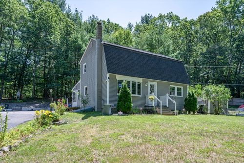 43 Frost Rd, Tyngsboro, MA, 01879-1128 | Card Image