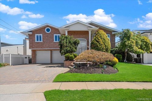 2959 Shore Drive, Hempstead, NY, 11566 | Card Image