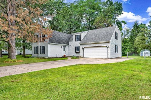 1117 W Deerbrook Drive, Peoria, IL, 61615 | Card Image
