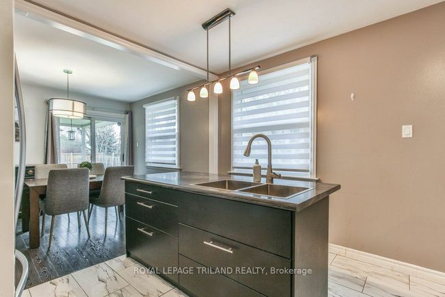 834 Viscount Rd, House other with 3 bedrooms, 2 bathrooms and 4 parking in London ON | Image 12
