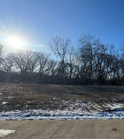 296 Mason Dr, Riverdale, IA, 52722-3552 | Card Image