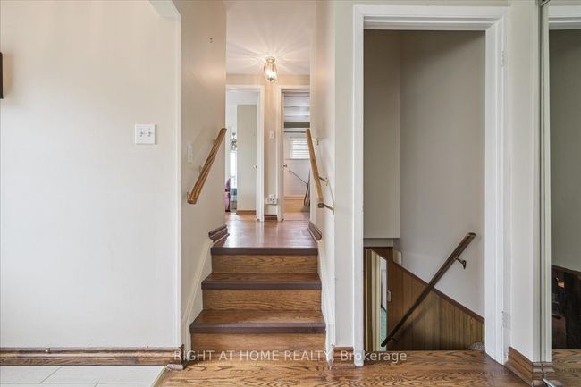 12 Eldon Crt, House other with 3 bedrooms, 2 bathrooms and 4 parking in Brampton ON | Image 18