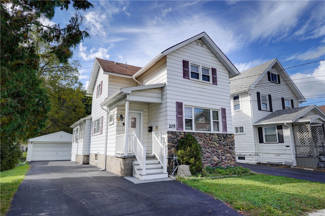 Bank St, Batavia, NY 14020