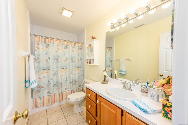 46 - 46 Foxbridge Village Rd, Condo with 2 bedrooms, 1 bathrooms and 2 parking in Branford CT | Image 19