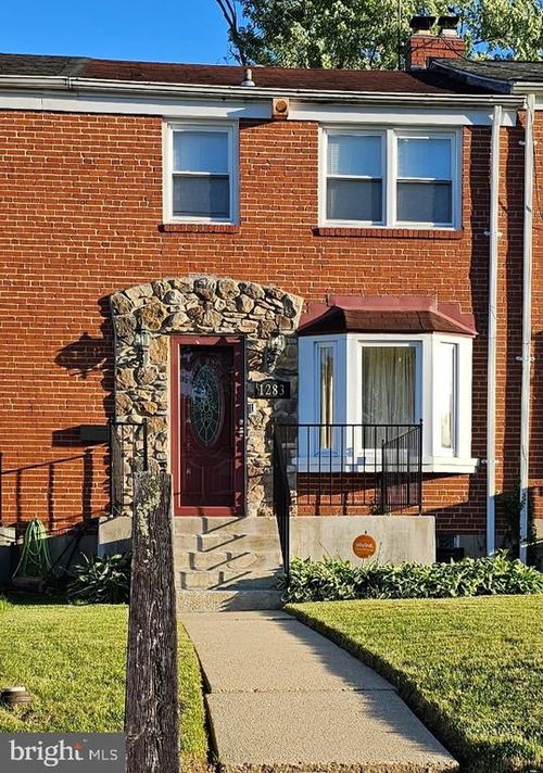 1283 Gittings Ave, Northwood, MD, 21239-1721 | Card Image