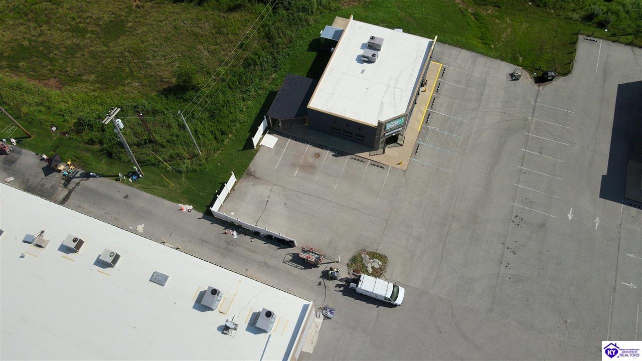 Commercial Sale in Brandenburg 3