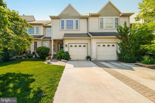 107 Kennedy Ln, BERLIN, NJ, 08009-1182 | Card Image