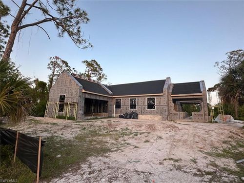 8468 Maitland St, PORT CHARLOTTE, FL, 33981 | Card Image