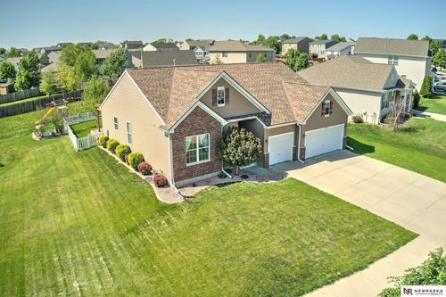 8710 N Hws Cleveland Blvd, Bennington, NE, 68007-2209 | Card Image
