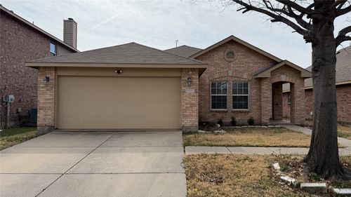 476 Eisenhower Ln, Lavon, TX, 75166-1779 | Card Image