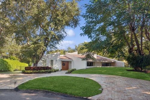 7001 Robles St, Coral Gables, FL, 33143-6434 | Card Image