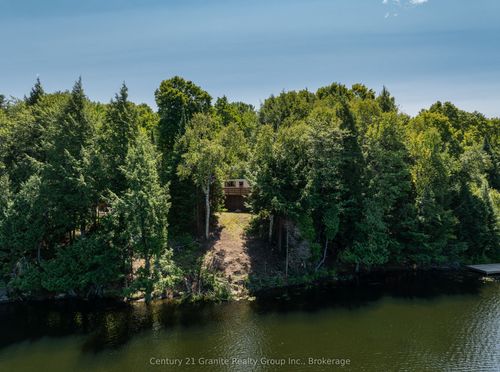 1455 English Cir, Gooderham, ON, K0M1R0 | Card Image