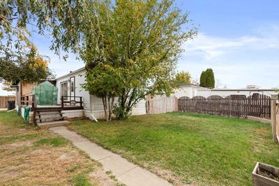 715 7 St Se, House detached with 3 bedrooms, 1 bathrooms and 4 parking in Redcliff AB | Image 1