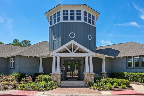 636-1725 Harvey Mitchell, College Station, TX, 77840 | Card Image