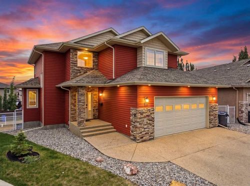 30 Lawson Close, Red Deer, AB, T4R0H4 | Card Image