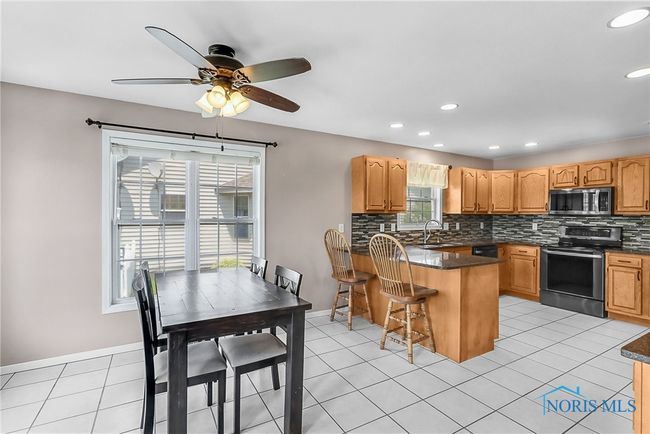 740 Tarra Oaks Dr, House other with 3 bedrooms, 3 bathrooms and 2 parking in Findlay OH | Image 10