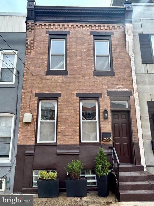 2653 Cedar St, PHILADELPHIA, PA, 19125-2335 | Card Image