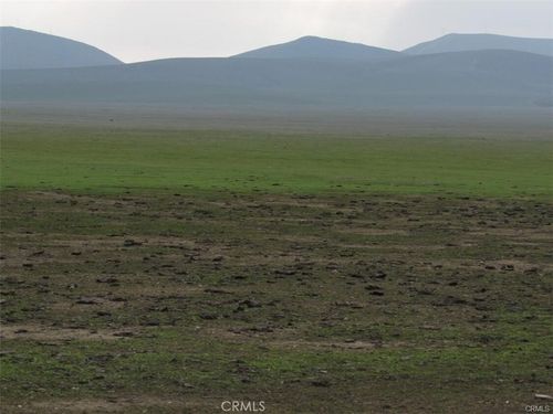 0 043-520-07-00-5 Goldenrod Avenue, Lost Hills, CA, 93249 | Card Image