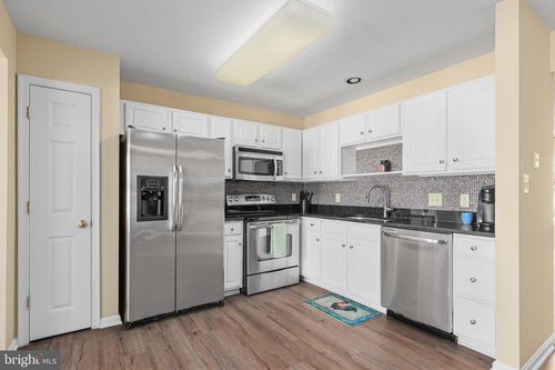 10008 Gander Ct, FREDERICKSBURG, VA, 22407-3705 | Card Image