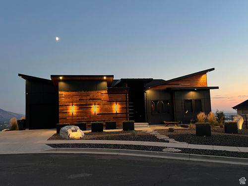 195 E 3575 N, North Ogden, UT, 84414-2619 | Card Image