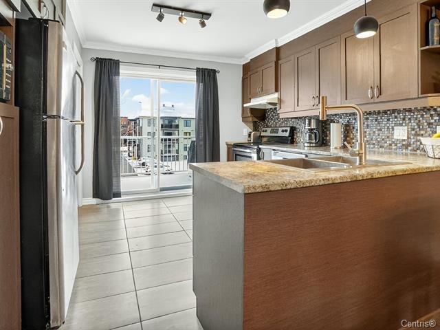 Residential Lease in Sainte-Anne-des-Plaines 2
