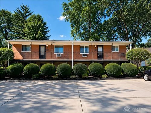 670 High St, Waynesville, OH, 45068-9793 | Card Image